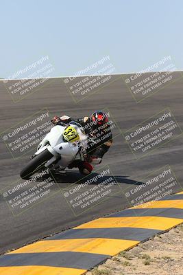 media/Apr-14-2023-Apex Assassins (Fri) [[6bc7254b18]]/Racer 2/Session 3 (Bowl)/